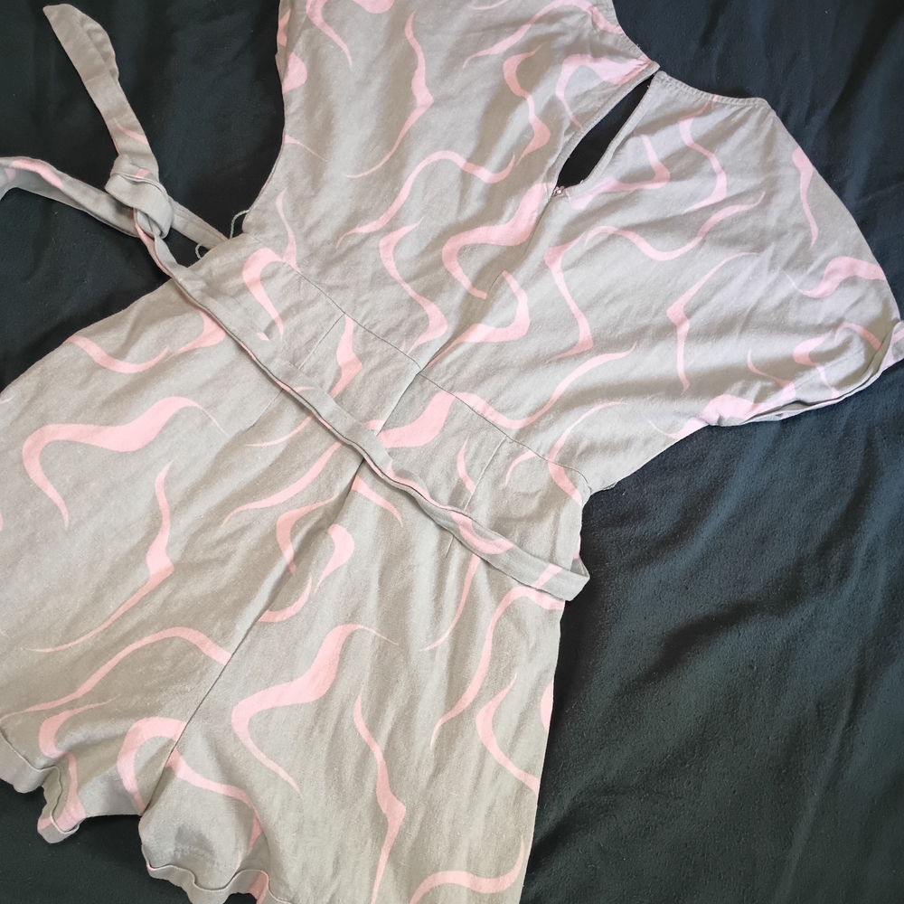 Mint and Pink Patterned Romper - image 4